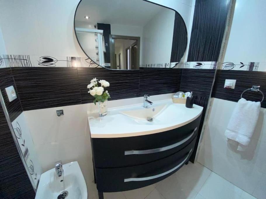 Apartamento Soltova Casar de Cáceres Kültér fotó